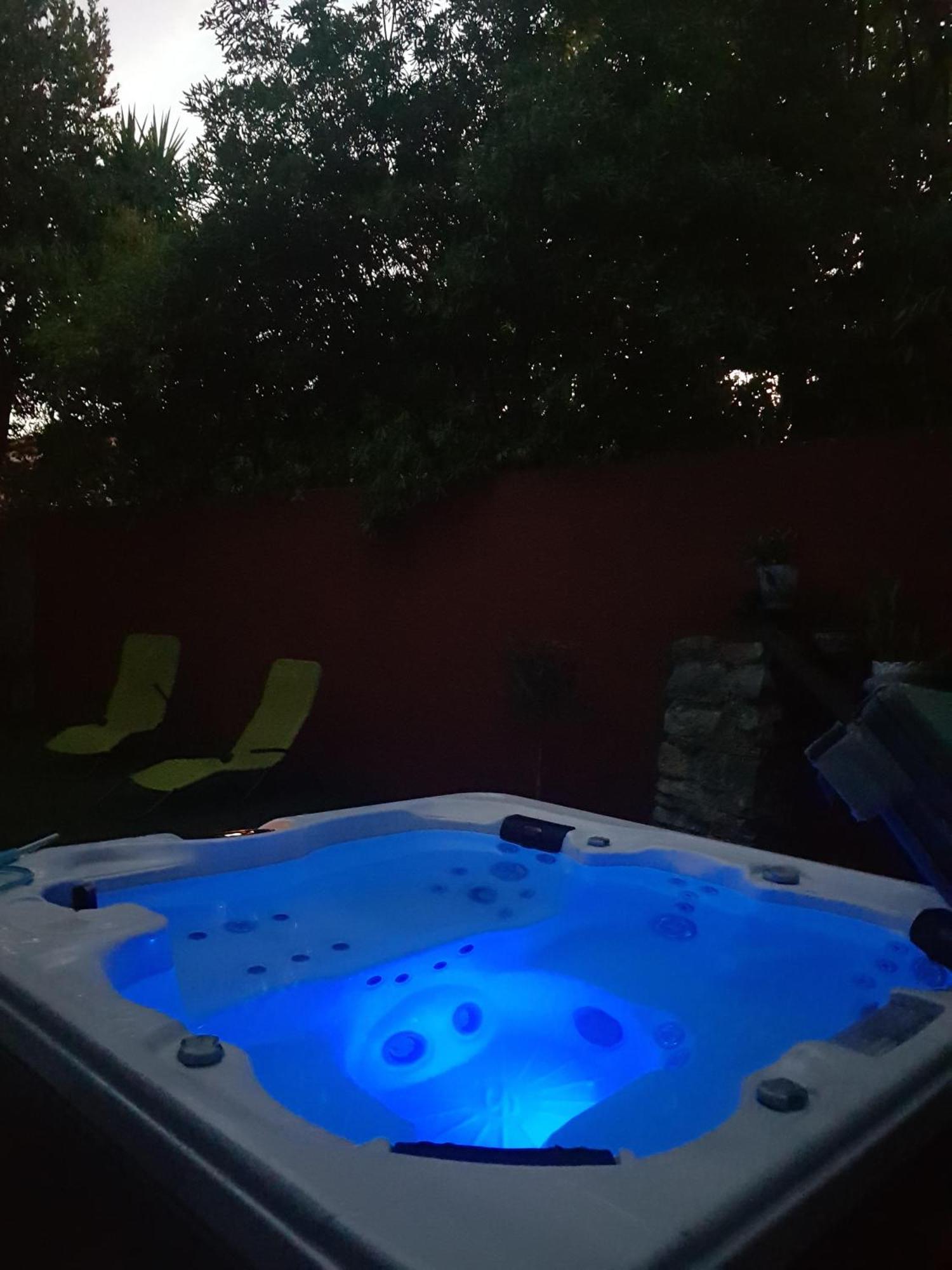 Dolce Vita - Jacuzzi - La Ciotat Exteriör bild